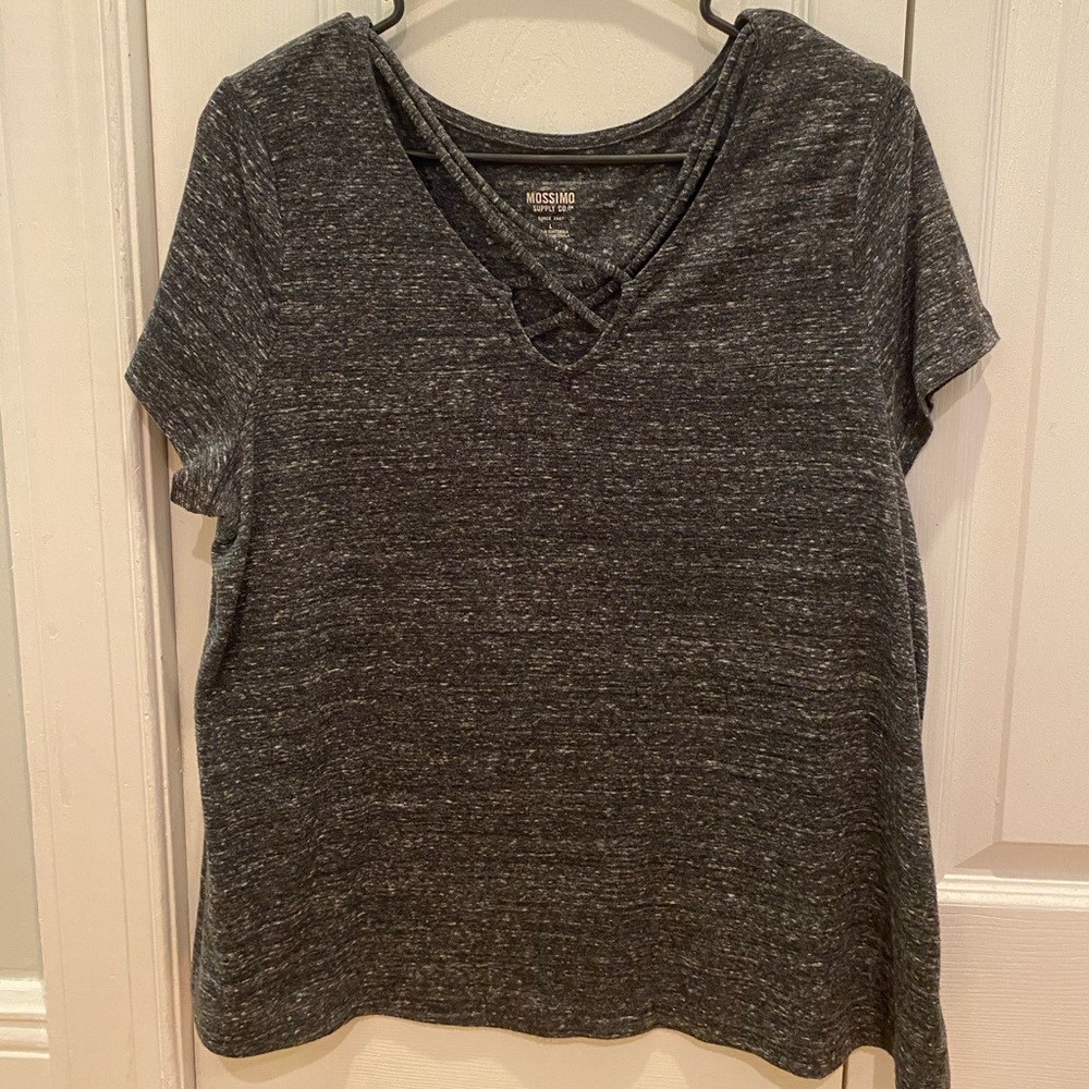 Gray criss-cross T-shirt